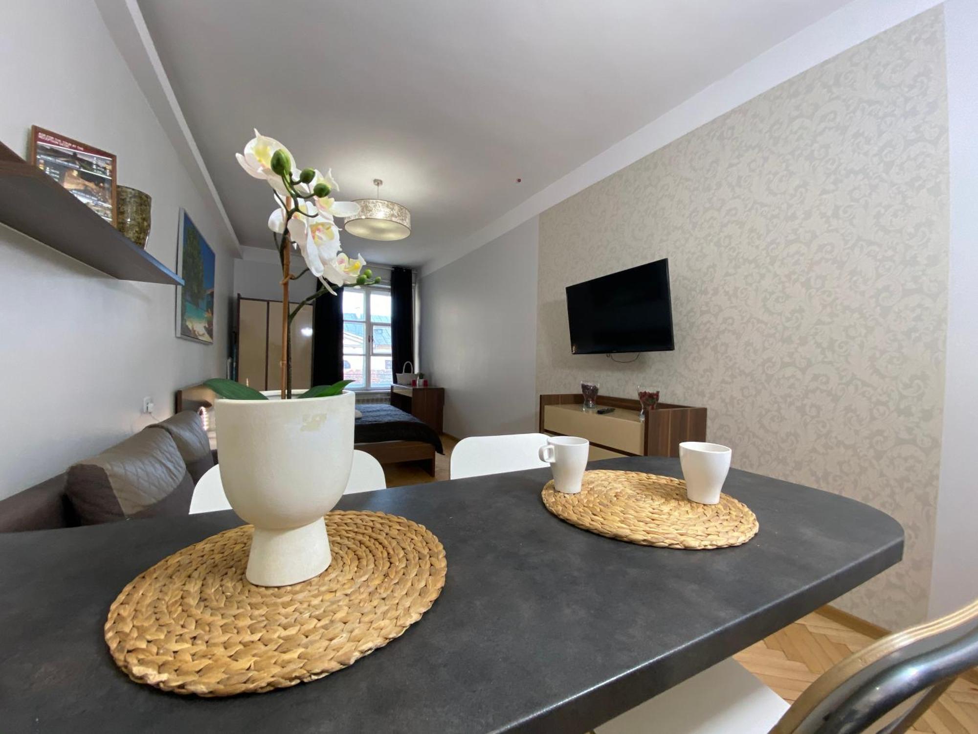 Apartments Legendary Краков Экстерьер фото