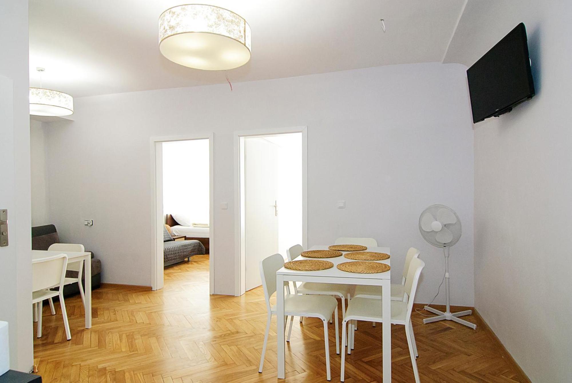 Apartments Legendary Краков Экстерьер фото
